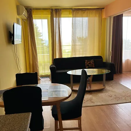 Apartment For Guests 