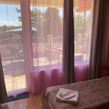 Apartment For Guests 