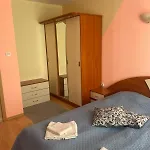 Apartament For Guests 