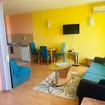 Apartament For Guests 