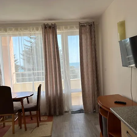 Apartament For Guests 