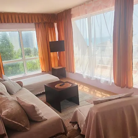 Apartament For Guests 