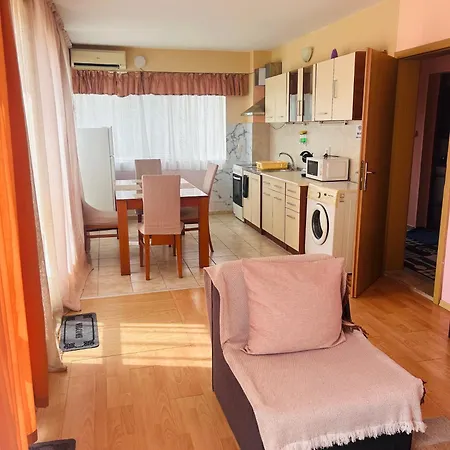 Апартаменты For Guests 