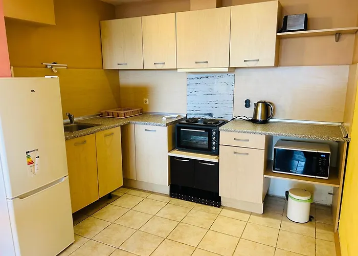 アパート For Guests 