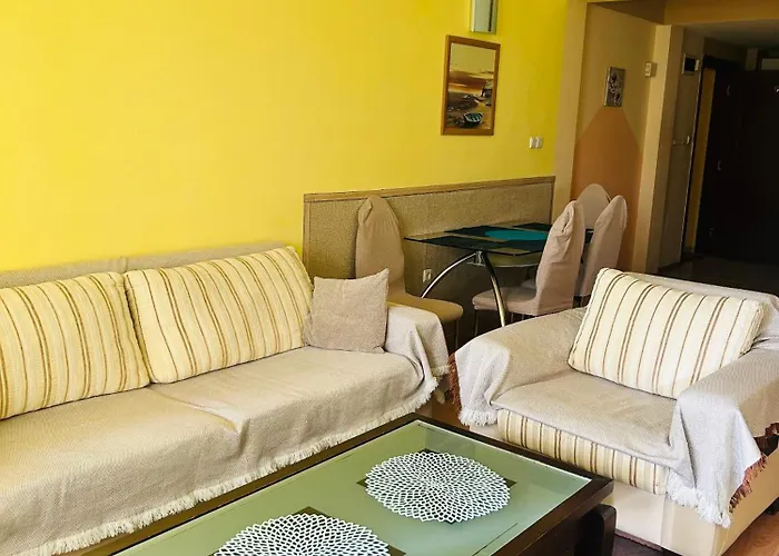 アパート For Guests 