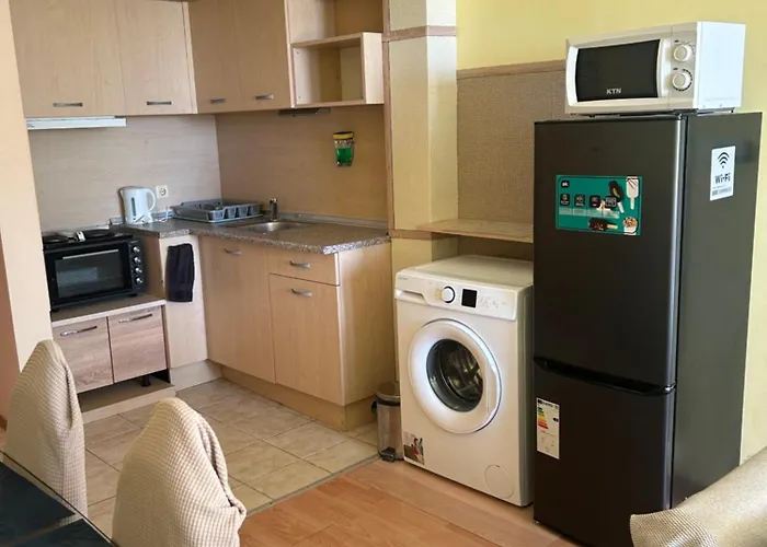 アパート For Guests 